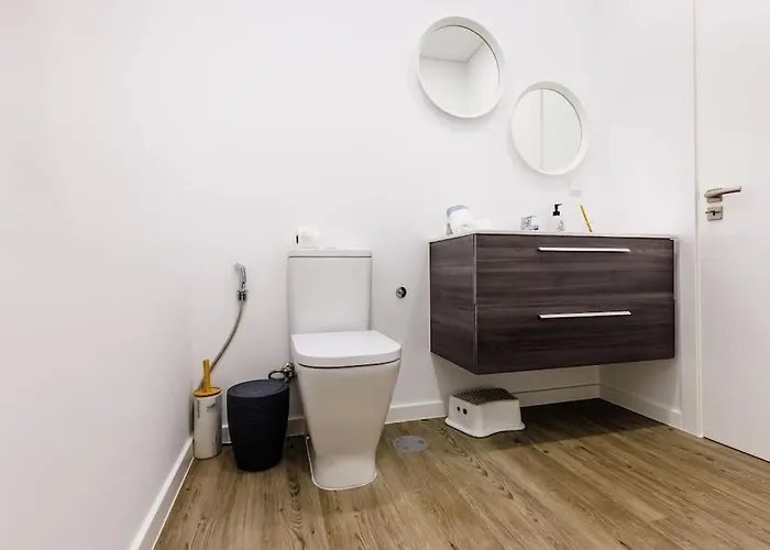 Jolie Maison Vue Sur L'ocean * Funchal (Madeira)