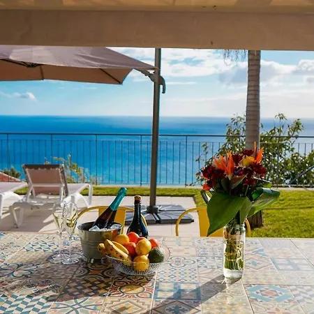 Jolie Maison Vue Sur L'ocean Prázdninový dům Funchal (Madeira)