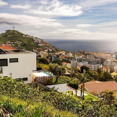 Jolie Maison Vue Sur L'ocean Prázdninový dům Funchal (Madeira)