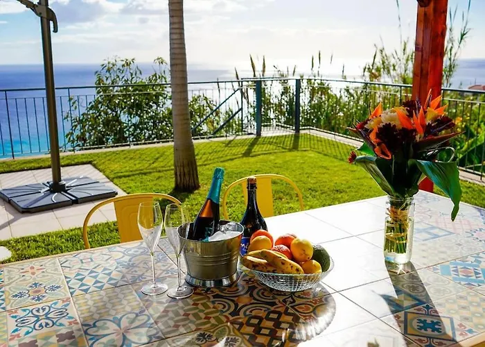 Jolie Maison Vue Sur L'ocean Casa vacanze Funchal (Madeira)